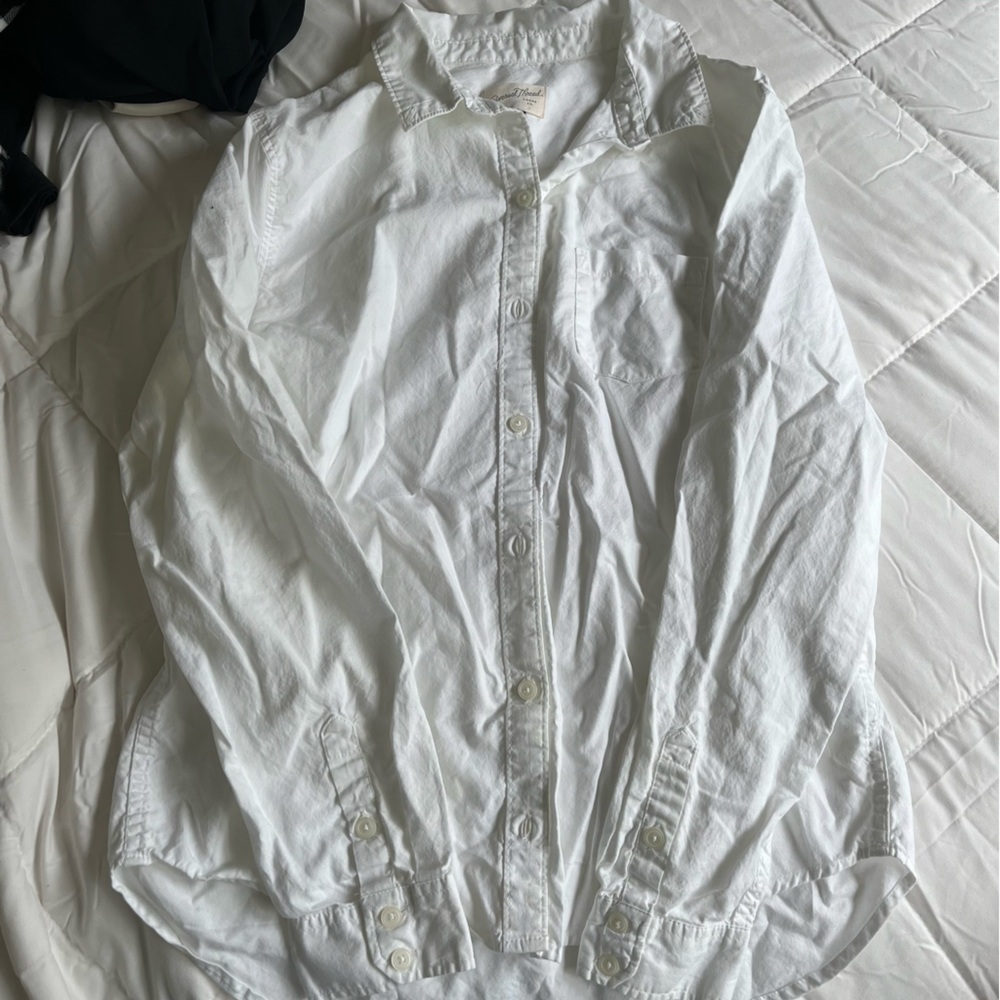 Women’s Button Down